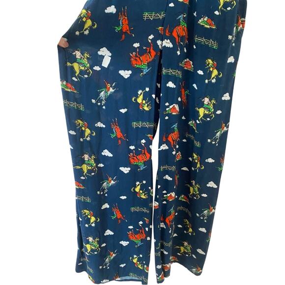 HVN Short Sleeve Gia Jumpsuit Navy Retro Cowboy Rodeo Print Size 6 Gently Used - Picture 8 of 12